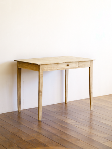 Table (France 1930`s)